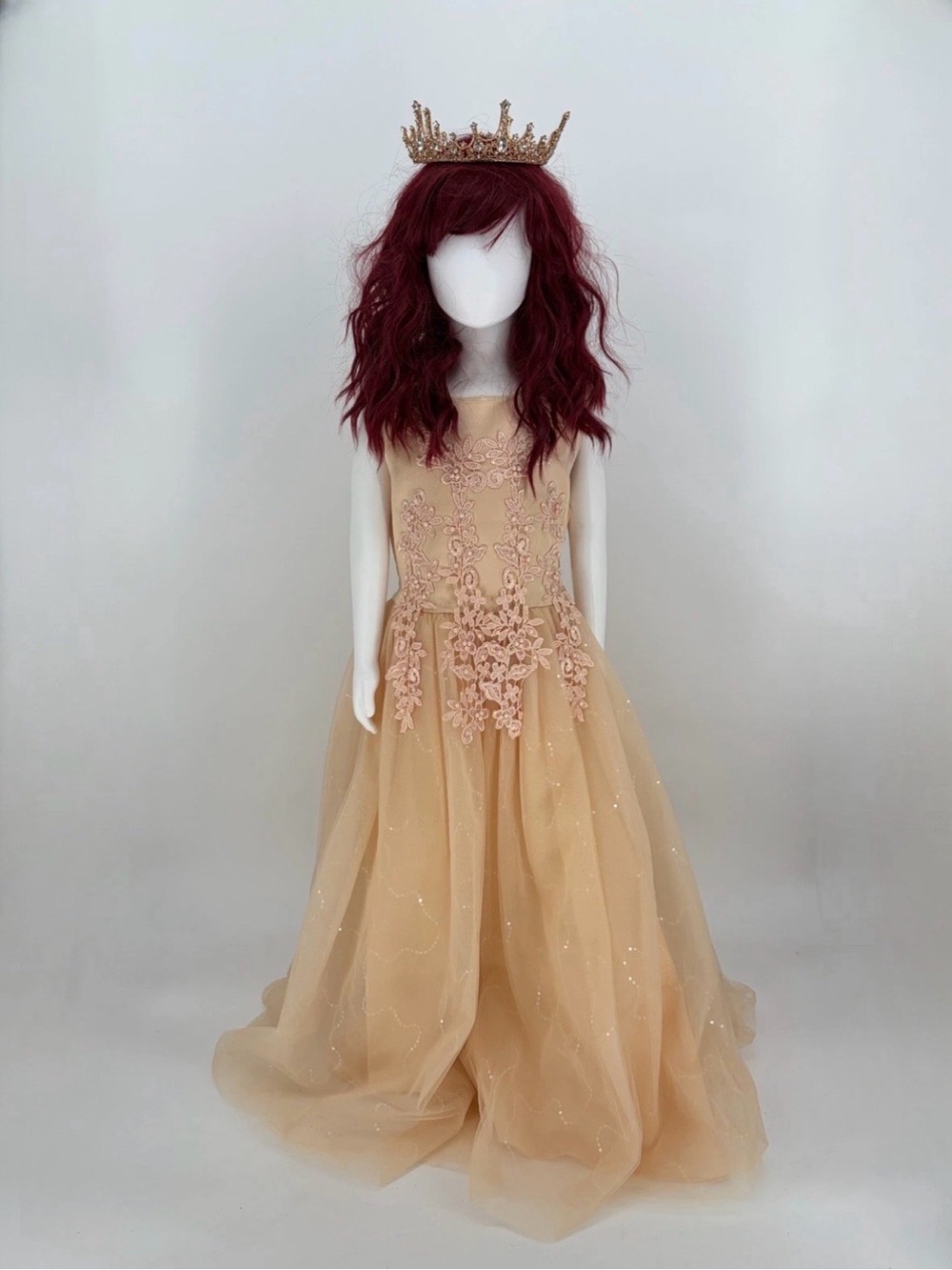 Unknown source Gold Glitter Tulle Floral Applique Gown